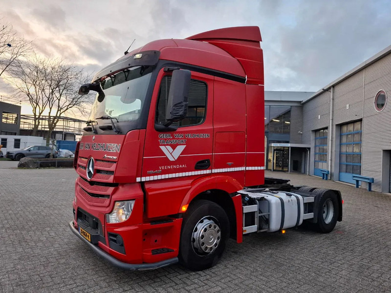 Mercedes-Benz Actros 1942 / NL TRUCK / TUV:25-08-2026 / ONLY:632483 KM / LWDS / CLEAN TRUCK / AUTOMATIC / EURO-6 / 2016 - Sattelzugmaschine: das Bild 1 Mercedes-Benz Actros 1942 / NL TRUCK / TUV:25-08-2026 / ONLY:632483 KM / LWDS / CLEAN TRUCK / AUTOMATIC / EURO-6 / 2016 - Sattelzugmaschine: das Bild 1