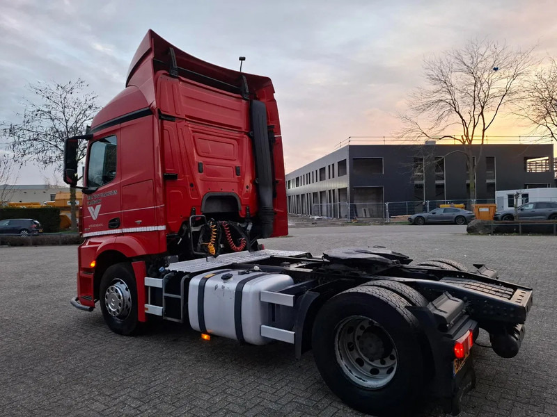 Mercedes-Benz Actros 1942 / NL TRUCK / TUV:25-08-2026 / ONLY:632483 KM / LWDS / CLEAN TRUCK / AUTOMATIC / EURO-6 / 2016 - Sattelzugmaschine: das Bild 3 Mercedes-Benz Actros 1942 / NL TRUCK / TUV:25-08-2026 / ONLY:632483 KM / LWDS / CLEAN TRUCK / AUTOMATIC / EURO-6 / 2016 - Sattelzugmaschine: das Bild 3