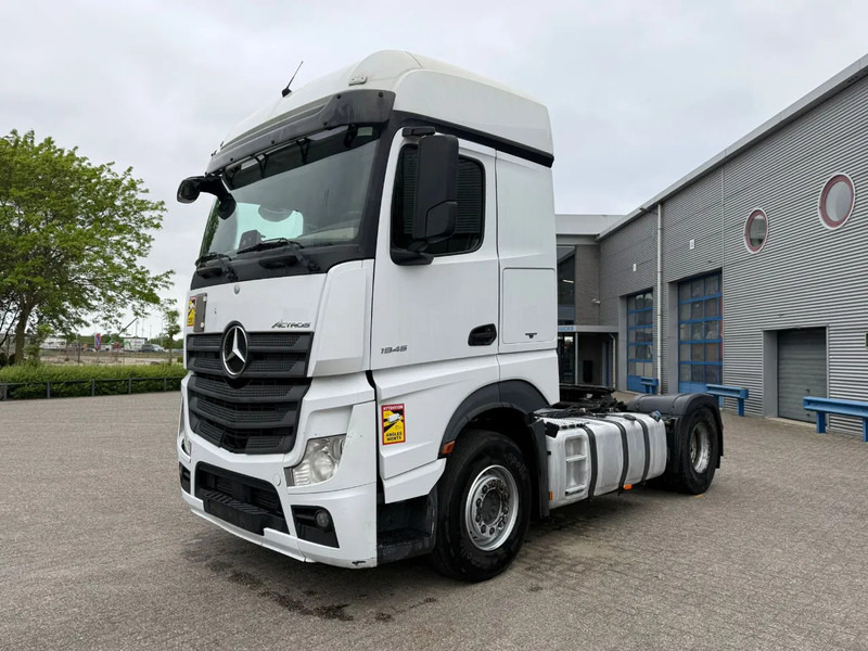 Mercedes-Benz Actros 1945 / HYDRAULICS / LWDS / AIRCO / SMART TACHO / 2XBED / 385WB / FRIDGE / AUTOMATIC / EURO-6 / 2019 - Sattelzugmaschine: das Bild 1 Mercedes-Benz Actros 1945 / HYDRAULICS / LWDS / AIRCO / SMART TACHO / 2XBED / 385WB / FRIDGE / AUTOMATIC / EURO-6 / 2019 - Sattelzugmaschine: das Bild 1