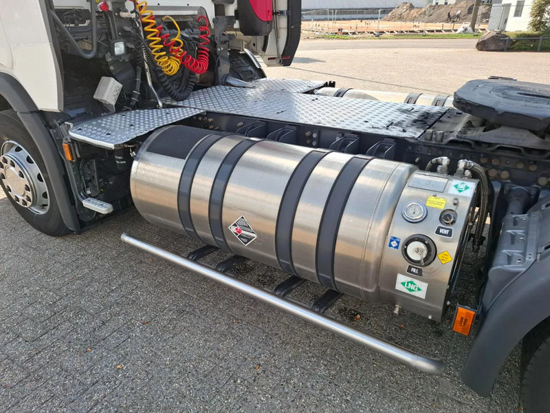 Sattelzugmaschine Scania NGS G340 / RETARDER / ONLY:541696 KM / TUV:01-03-2026 / CLEAN NL TRUCK / LWDS / LNG / AUTOMATIC / EURO-6 / 2019: das Bild 8