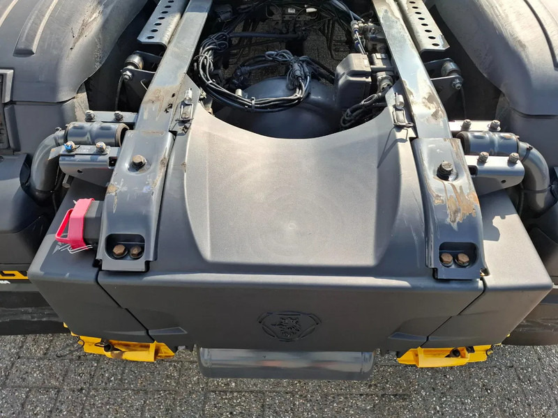 Sattelzugmaschine Scania NGS G340 / RETARDER / ONLY:541696 KM / TUV:01-03-2026 / CLEAN NL TRUCK / LWDS / LNG / AUTOMATIC / EURO-6 / 2019: das Bild 9