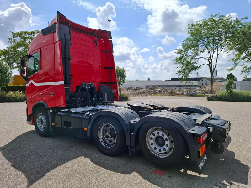 Volvo FH4-500 / VEB+ / ACC / LWDS / FRIDGE / FULL-AIR / 719722 KM / AUTOMATIC / EURO-6 / 2018 - Sattelzugmaschine: das Bild 3 Volvo FH4-500 / VEB+ / ACC / LWDS / FRIDGE / FULL-AIR / 719722 KM / AUTOMATIC / EURO-6 / 2018 - Sattelzugmaschine: das Bild 3
