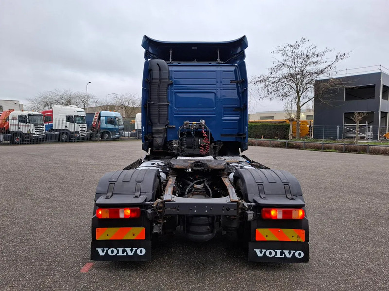 Volvo FM11-410 / VEB / DOUBLE TANK / FULL SPOILER / AIRCO / AUTOMATIC / EURO-6 / 2015 - Sattelzugmaschine: das Bild 4 Volvo FM11-410 / VEB / DOUBLE TANK / FULL SPOILER / AIRCO / AUTOMATIC / EURO-6 / 2015 - Sattelzugmaschine: das Bild 4