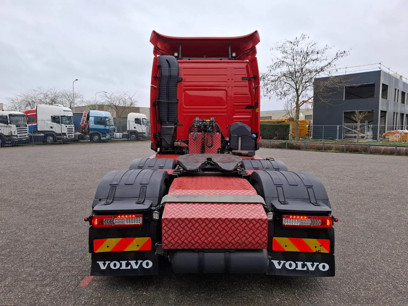 Volvo FM11-460 / 738300 KM / ACC / LWDS / AIRCO / LIFT AXLE / FRIDGE / AUTOMATIC / EURO-6 / 2019 - Sattelzugmaschine: das Bild 4 Volvo FM11-460 / 738300 KM / ACC / LWDS / AIRCO / LIFT AXLE / FRIDGE / AUTOMATIC / EURO-6 / 2019 - Sattelzugmaschine: das Bild 4
