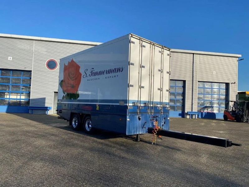 Tracon UDEN TM.180 / NL TRAILER / THROUGH-LOADING SYSTEM / ISOLATED / ALCOA / PLATFORM 2000 KG / 2003 - Kühlkoffer Anhänger: das Bild 2 Tracon UDEN TM.180 / NL TRAILER / THROUGH-LOADING SYSTEM / ISOLATED / ALCOA / PLATFORM 2000 KG / 2003 - Kühlkoffer Anhänger: das Bild 2