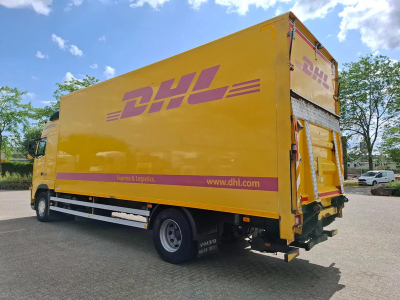 Volvo FH13-420 / NL TRUCK / PLATFORM 2000KG / AIRCO / FRIDGE / AUTOMATIC / EURO-5 / 2010 - Koffer LKW: das Bild 3 Volvo FH13-420 / NL TRUCK / PLATFORM 2000KG / AIRCO / FRIDGE / AUTOMATIC / EURO-5 / 2010 - Koffer LKW: das Bild 3