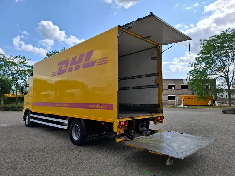 Volvo FH13-420 / NL TRUCK / TUV:29-07-2025 / PLATFORM 2000KG / AIRCO / FRIDGE / AUTOMATIC / EURO-5 / 2010 - Koffer LKW: das Bild 4 Volvo FH13-420 / NL TRUCK / TUV:29-07-2025 / PLATFORM 2000KG / AIRCO / FRIDGE / AUTOMATIC / EURO-5 / 2010 - Koffer LKW: das Bild 4