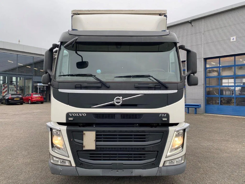 Plane LKW Volvo FM11-330 / LOW KM'S:472120 KM / LWDS / FULL-AIR / NAVI / CURTAIN SAILS / PLATFORM 2500KG / AUTOMATIC / EURO-6 / 2016: das Bild 12