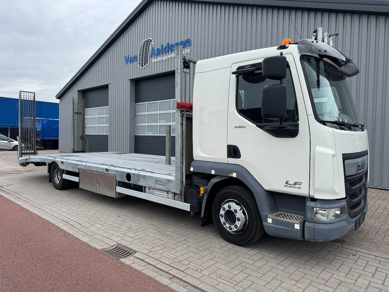 DAF LF260, 735 L, 11.050 Kg Capp, Oprij Rampen - Autotransporter LKW: das Bild 1 DAF LF260, 735 L, 11.050 Kg Capp, Oprij Rampen - Autotransporter LKW: das Bild 1