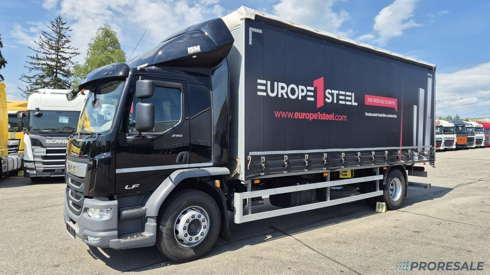 DAF LF 290 FA Sleeper Cab EURO 6 - valník s plachtou - Plane LKW: das Bild 2 DAF LF 290 FA Sleeper Cab EURO 6 - valník s plachtou - Plane LKW: das Bild 2