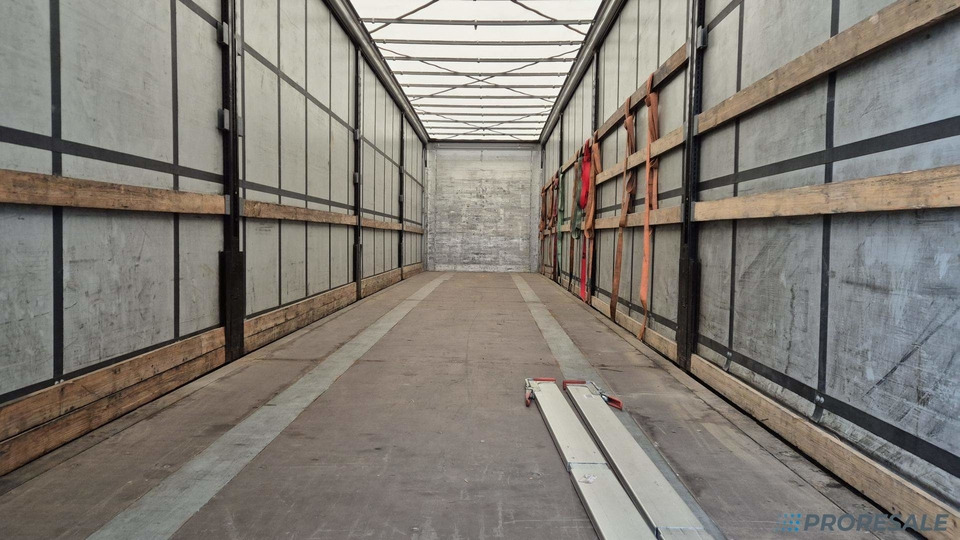 KÖGEL SN 24 CARGO - Planenauflieger: das Bild 4 KÖGEL SN 24 CARGO - Planenauflieger: das Bild 4