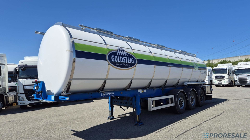 OSTATNÍ GRAPAR T3-G - Potravinářská cisterna 30 m3 - 4 komory - Tankauflieger: das Bild 2 OSTATNÍ GRAPAR T3-G - Potravinářská cisterna 30 m3 - 4 komory - Tankauflieger: das Bild 2