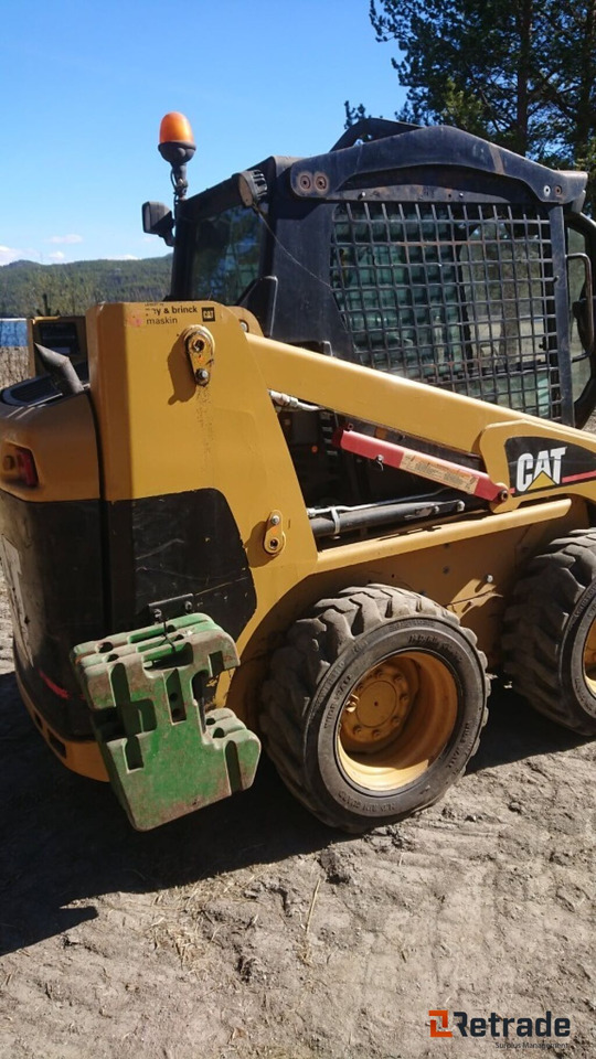 Cat 216 CAT 216 kompaktlaster – kun 2 290 timer - Kompaktlader: das Bild 5 Cat 216 CAT 216 kompaktlaster – kun 2 290 timer - Kompaktlader: das Bild 5