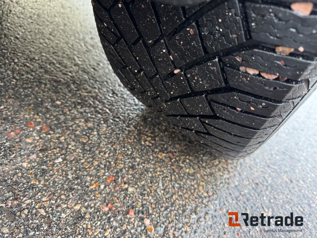 PKW Elbil Volvo XC40 Recharge Core Edition: das Bild 12 PKW Elbil Volvo XC40 Recharge Core Edition: das Bild 12