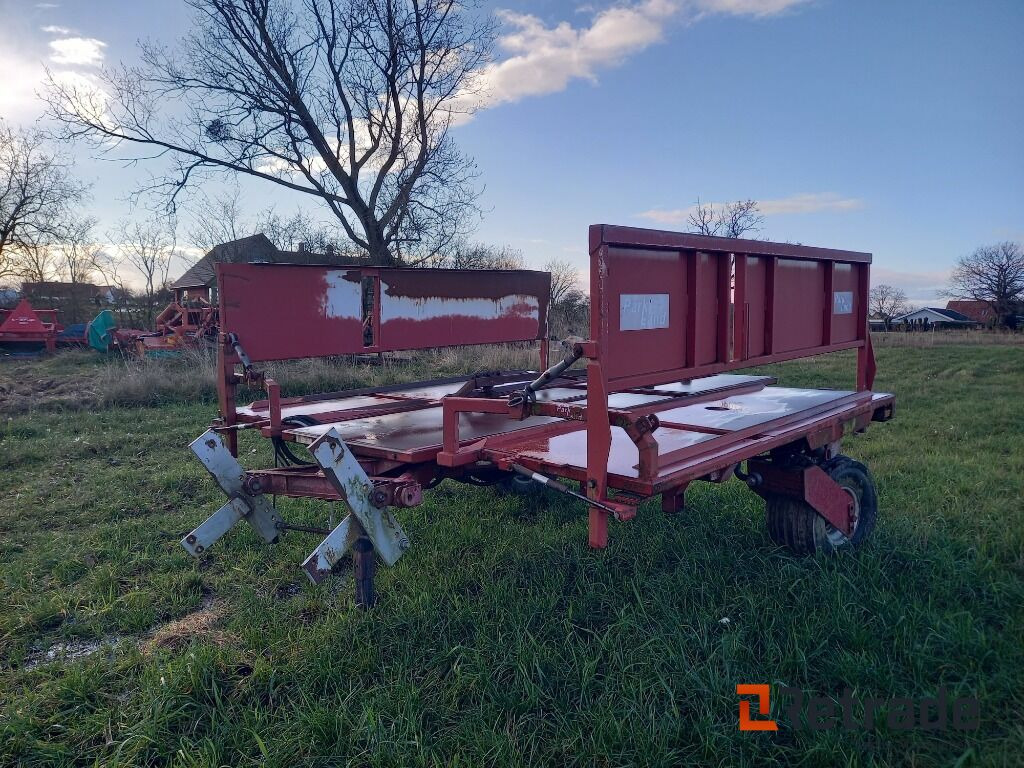 Parkland Spragelse Ballevogn - Landmaschine: das Bild 1 Parkland Spragelse Ballevogn - Landmaschine: das Bild 1