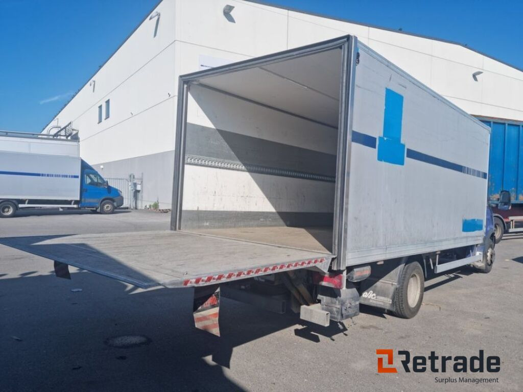 Lastbil Iveco DAILYA EEV - Koffer Transporter: das Bild 5 Lastbil Iveco DAILYA EEV - Koffer Transporter: das Bild 5