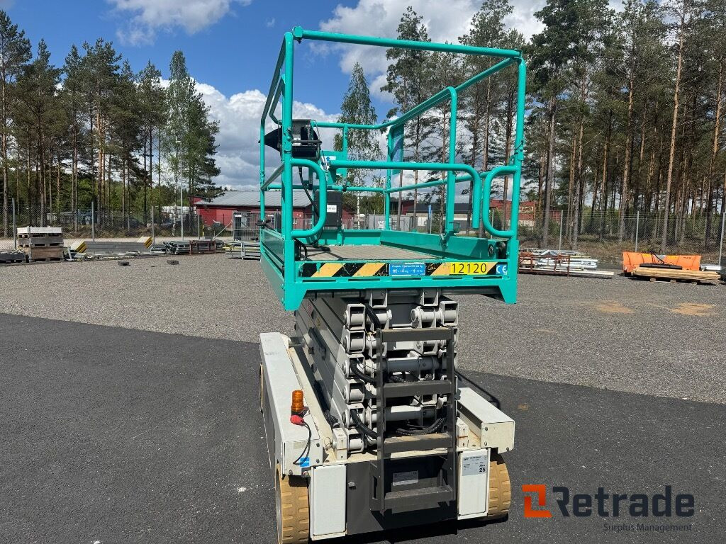 Scherenbühne Saxlift  Iteco  IT12122: das Bild 8