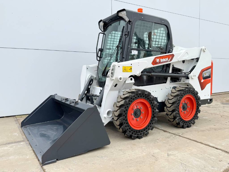 Bobcat S510 - New / Unused / Closed Cabine / AC - Kompaktlader: das Bild 1 Bobcat S510 - New / Unused / Closed Cabine / AC - Kompaktlader: das Bild 1