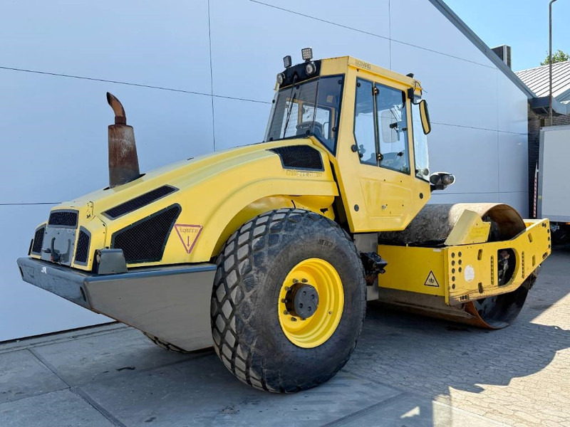 Bomag BW213DH-4 - EVIB/BVC / German Machine / Airco - Walzen: das Bild 5 Bomag BW213DH-4 - EVIB/BVC / German Machine / Airco - Walzen: das Bild 5