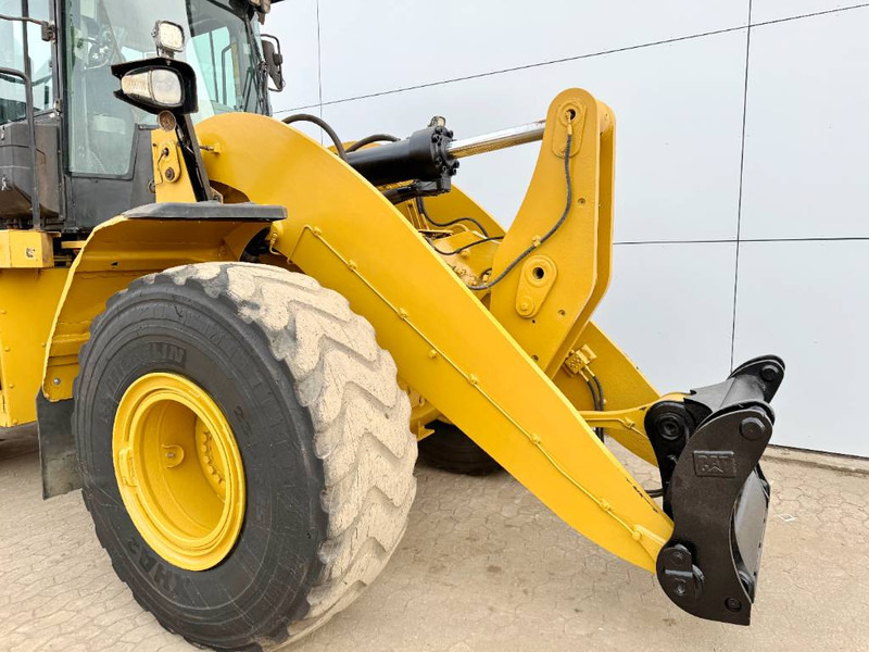 Radlader Cat 962M - Third Function / Weight System: das Bild 13