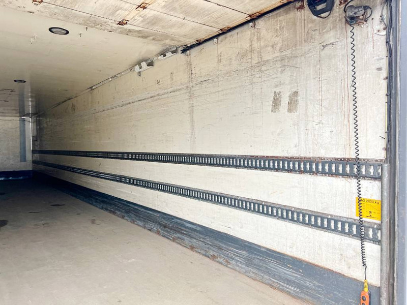 Koffer Auflieger Pacton THD.230 - 2 Axles / Taillift: das Bild 13