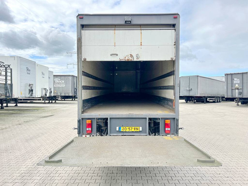 Koffer Auflieger Pacton THD.230 - 2 Axles / Taillift: das Bild 11