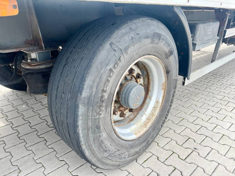 Koffer Auflieger Pacton THD.230 - 2 Axles / Taillift: das Bild 10