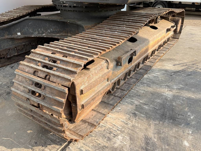 Kettenbagger Volvo EC300ENL - Oilquick / Triple Boom / Tilting Bucket: das Bild 17