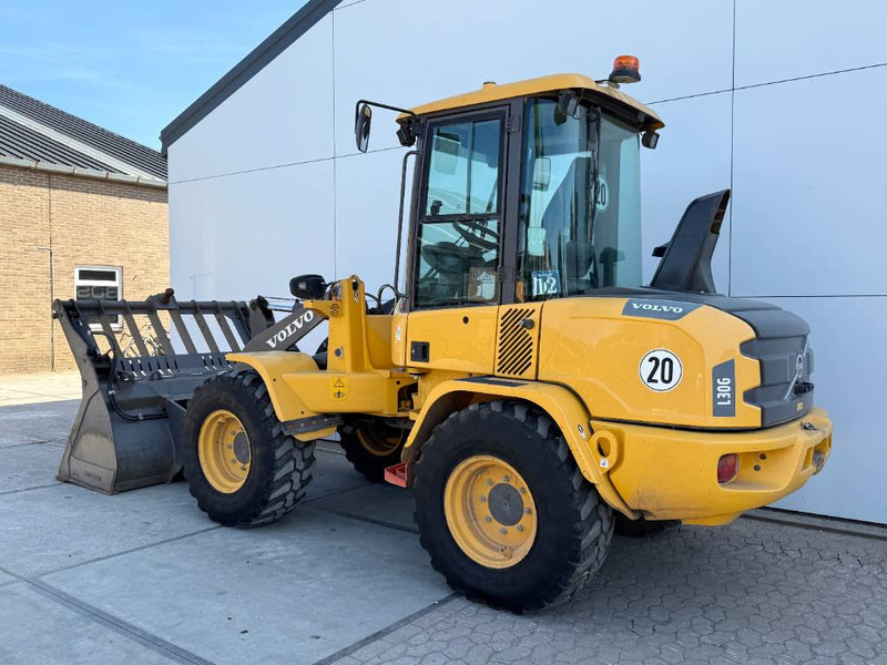 Volvo L30G - German Machine / 3rd Function - Radlader: das Bild 3 Volvo L30G - German Machine / 3rd Function - Radlader: das Bild 3