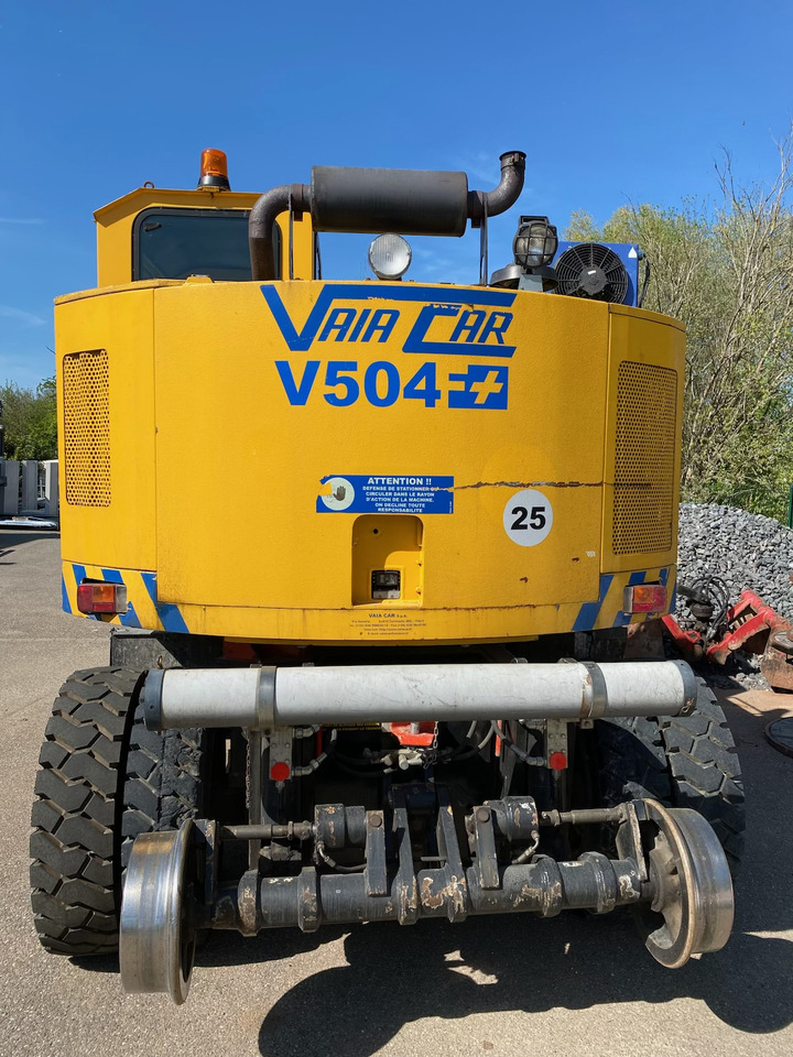 VAIA CAR V 504 - Mobilbagger: das Bild 3 VAIA CAR V 504 - Mobilbagger: das Bild 3