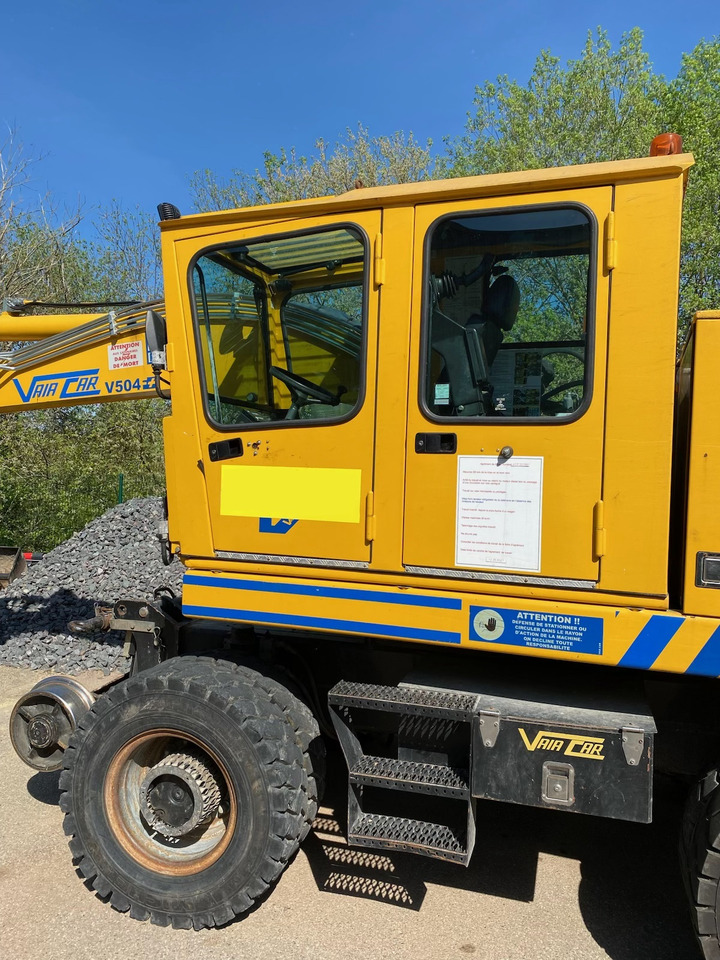 VAIA CAR V 504 - Mobilbagger: das Bild 2 VAIA CAR V 504 - Mobilbagger: das Bild 2