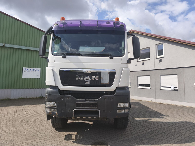 MAN MAN TGS 26.440 Kipper 6x6 Bordmatik Rollplane AHK Euro 5 - Kipper: das Bild 4 MAN MAN TGS 26.440 Kipper 6x6 Bordmatik Rollplane AHK Euro 5 - Kipper: das Bild 4
