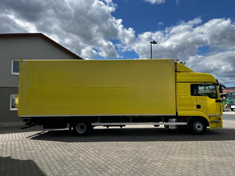 MAN TGL 12.250 Möbelkoffer gFH Euro 6 4x2 AHK Treppe (17) - Koffer LKW: das Bild 3 MAN TGL 12.250 Möbelkoffer gFH Euro 6 4x2 AHK Treppe (17) - Koffer LKW: das Bild 3