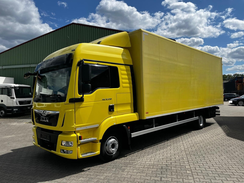 MAN TGL 12.250 Möbelkoffer gFH Euro 6 4x2 AHK Treppe (17) - Koffer LKW: das Bild 1 MAN TGL 12.250 Möbelkoffer gFH Euro 6 4x2 AHK Treppe (17) - Koffer LKW: das Bild 1