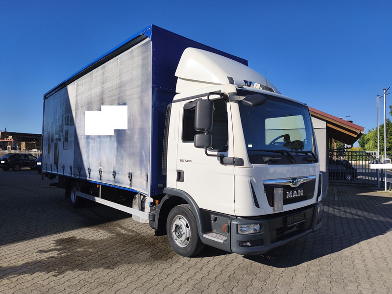 MAN TGL 7.190 4x2BL Edscha Gardine Euro 6 (12) - Plane LKW: das Bild 2 MAN TGL 7.190 4x2BL Edscha Gardine Euro 6 (12) - Plane LKW: das Bild 2