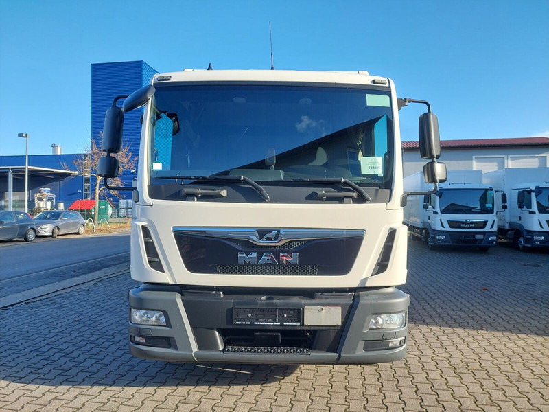 MAN TGL 8.190 L 4x2 Euro 6 Koffer AHK LBW TÜV NEU - Koffer LKW: das Bild 3 MAN TGL 8.190 L 4x2 Euro 6 Koffer AHK LBW TÜV NEU - Koffer LKW: das Bild 3