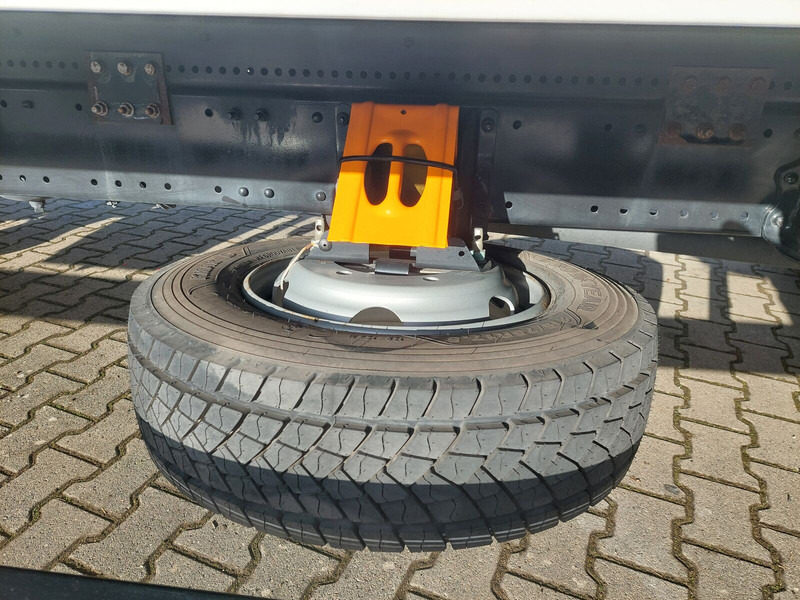 Koffer LKW MAN TGL 8.190 L gFH Koffer LBW AHK (25) TÜV NEU: das Bild 16