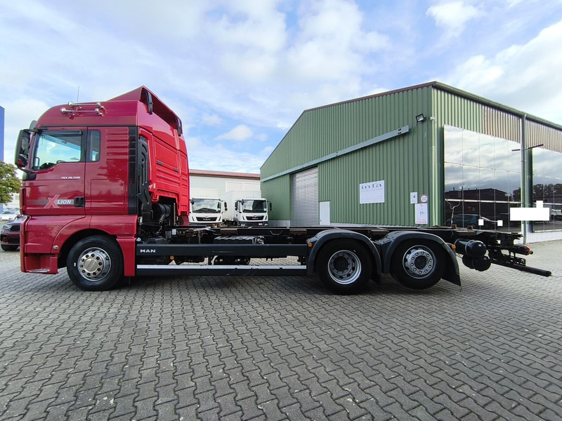 MAN TGX 26.500 BDF 6x2 Euro 6 Standard Lift+Lenk (29) - Fahrgestell LKW: das Bild 5 MAN TGX 26.500 BDF 6x2 Euro 6 Standard Lift+Lenk (29) - Fahrgestell LKW: das Bild 5
