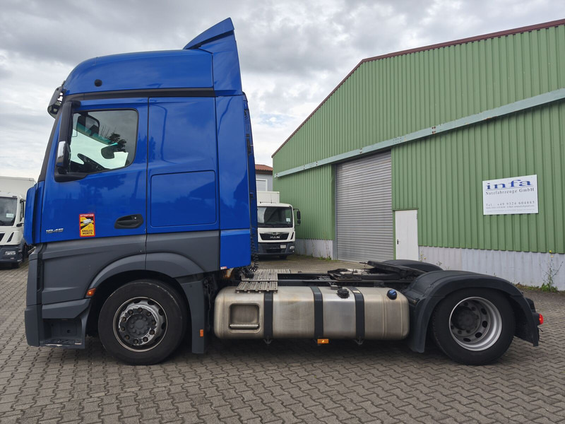 Mercedes-Benz Actros 1845 - Sattelzugmaschine: das Bild 5 Mercedes-Benz Actros 1845 - Sattelzugmaschine: das Bild 5