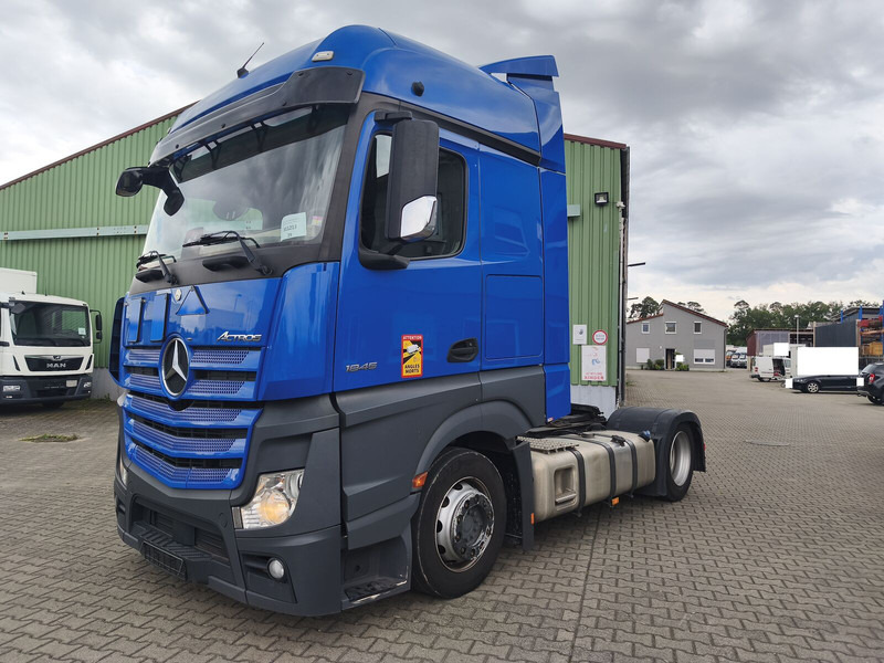 Mercedes-Benz Actros 1845 - Sattelzugmaschine: das Bild 1 Mercedes-Benz Actros 1845 - Sattelzugmaschine: das Bild 1