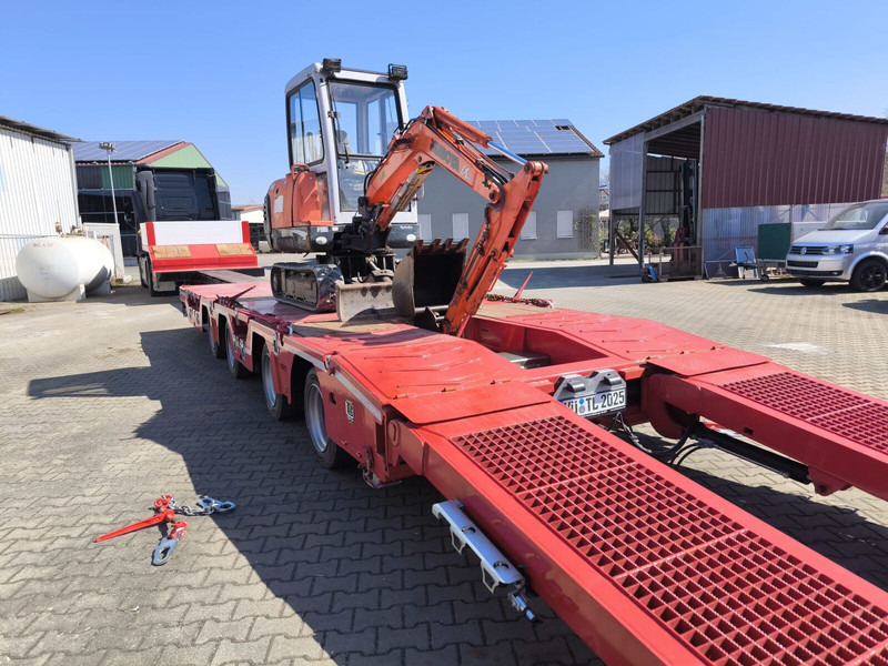 Vertra 4-Achser 81 cm verlängerbar verbreiterbar Lenk+Lift NEU - Tieflader Auflieger: das Bild 5 Vertra 4-Achser 81 cm verlängerbar verbreiterbar Lenk+Lift NEU - Tieflader Auflieger: das Bild 5