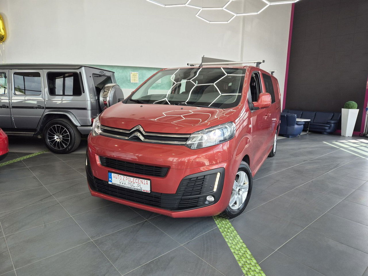 Citroën Jumpy Combi L3H1 Long ,Mixto,Top Version,360 Camera, Serviced - Transporter mit Doppelkabine: das Bild 3 Citroën Jumpy Combi L3H1 Long ,Mixto,Top Version,360 Camera, Serviced - Transporter mit Doppelkabine: das Bild 3