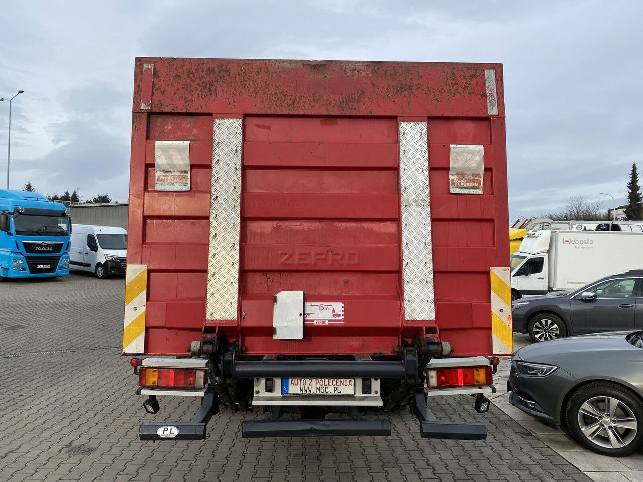 Fahrgestell LKW IVECO Stralis 360 AT 190 / Euro 5 / NEW Service / Long Frame: das Bild 8