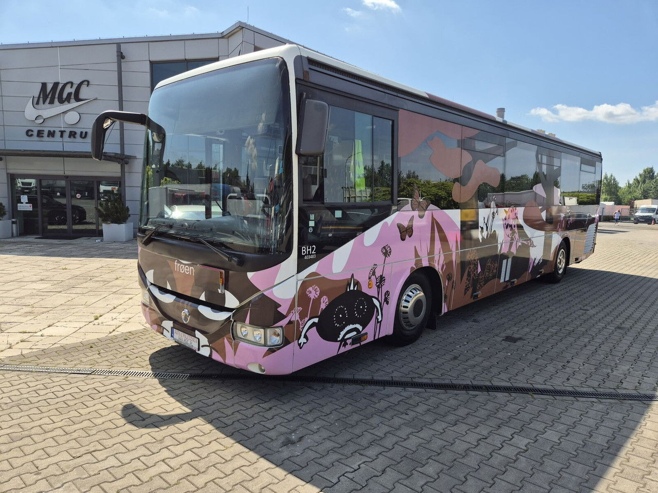 Irisbus 330 KM / Automat / 24 + 1 Seats / Like Camper / SO LAR Panels - Überlandbus: das Bild 1 Irisbus 330 KM / Automat / 24 + 1 Seats / Like Camper / SO LAR Panels - Überlandbus: das Bild 1