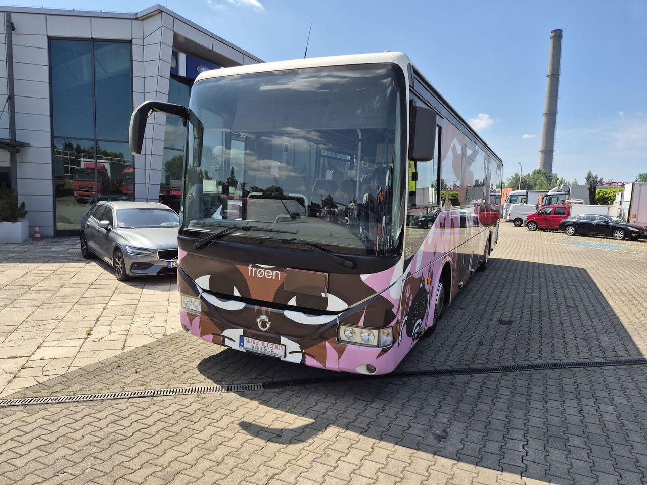 Irisbus 330 KM / Automat / 24 + 1 Seats / Like Camper / SO LAR Panels - Überlandbus: das Bild 2 Irisbus 330 KM / Automat / 24 + 1 Seats / Like Camper / SO LAR Panels - Überlandbus: das Bild 2