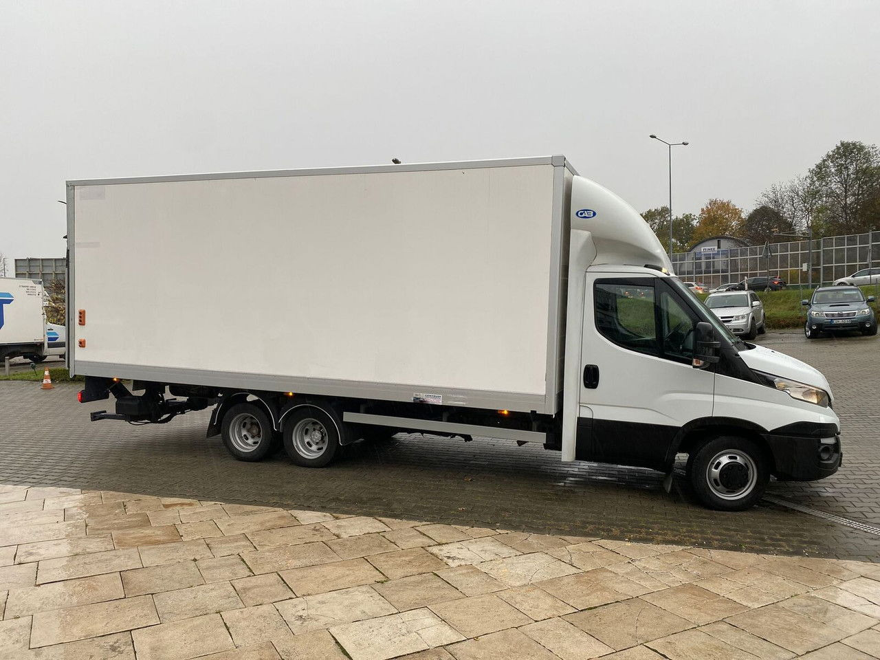 Iveco Daily 35C18 35C180 / NEW Service / Trailer / Euro 6 - Koffer LKW: das Bild 5 Iveco Daily 35C18 35C180 / NEW Service / Trailer / Euro 6 - Koffer LKW: das Bild 5