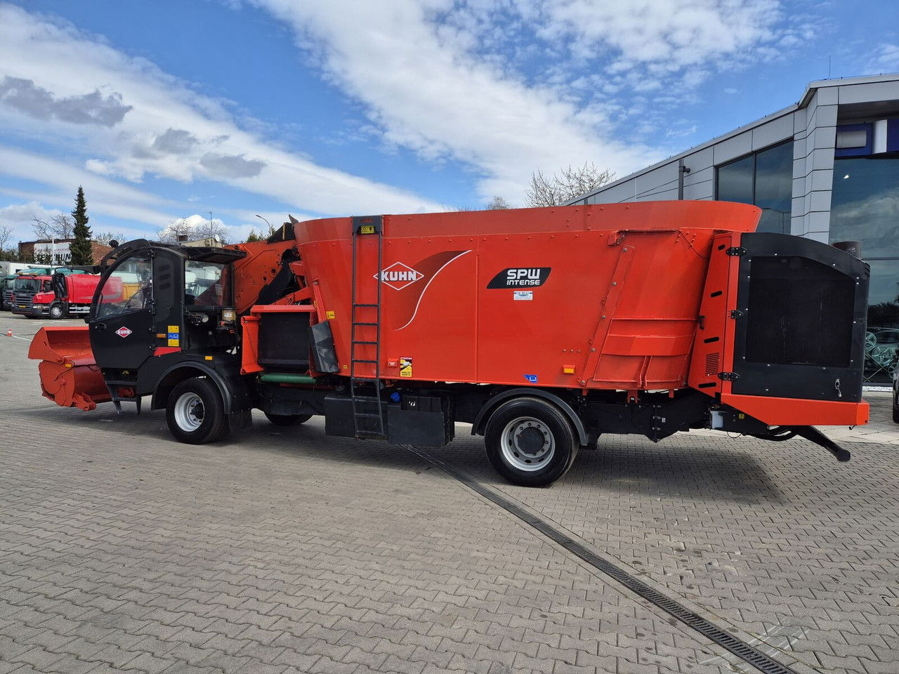 Leasing für KUHN SPW 22 / LOW MTH / 1 Owner / Works Great KUHN SPW 22 / LOW MTH / 1 Owner / Works Great: das Bild 14