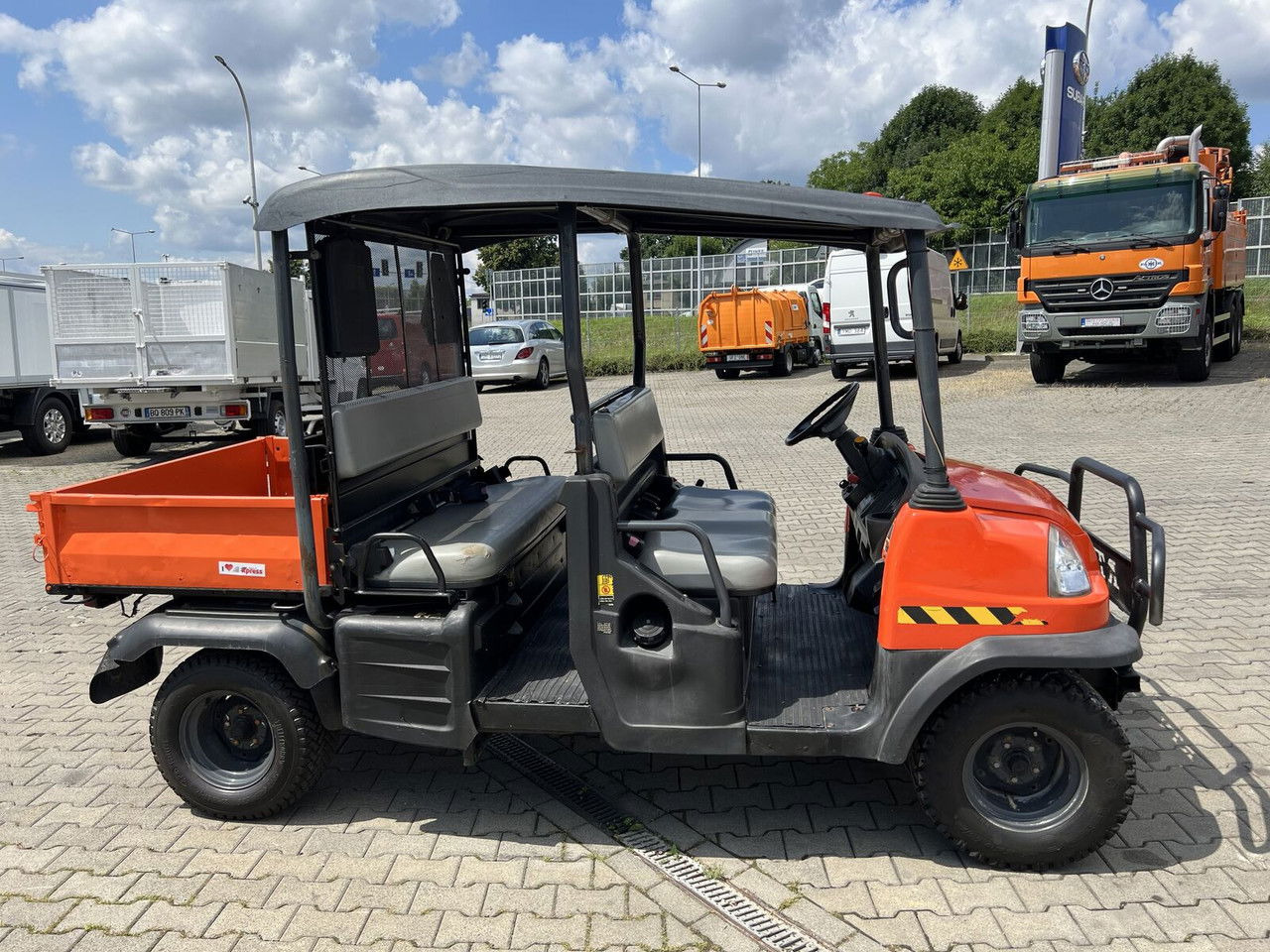 Kubota RTV 1140 / Double cabin + tipper/ 4X4 / Chepper P RTV 1140 / Double cabin + tipper/ 4X4 / Chepper Price - Quad: das Bild 3 Kubota RTV 1140 / Double cabin + tipper/ 4X4 / Chepper P RTV 1140 / Double cabin + tipper/ 4X4 / Chepper Price - Quad: das Bild 3