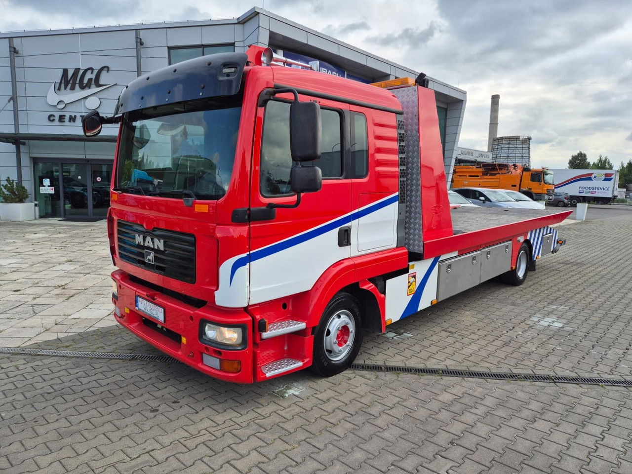 MAN TGL 12.240 CO ME AR / Works Great / Serviced - Abschleppwagen: das Bild 2 MAN TGL 12.240 CO ME AR / Works Great / Serviced - Abschleppwagen: das Bild 2