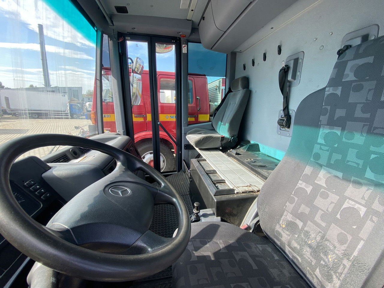 Fahrgestell LKW Mercedes-Benz Eqonic 2628 - 1 Owner - Euro6 - LOW KM: das Bild 19